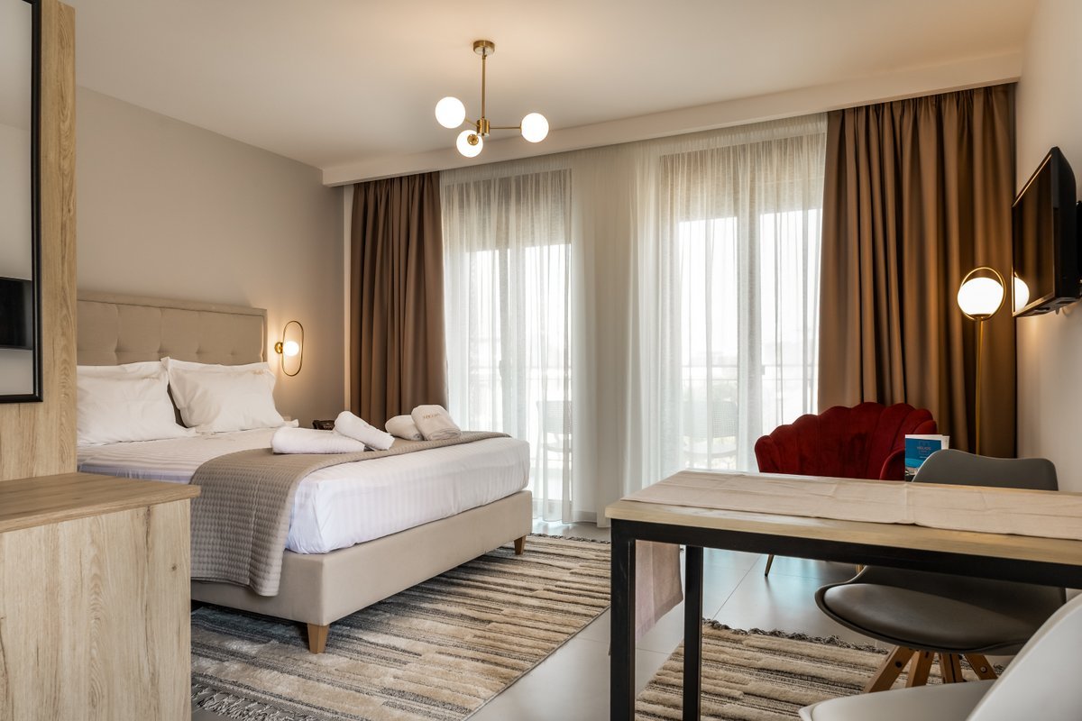 Helios-sivota-IMG_2186-Edit-3