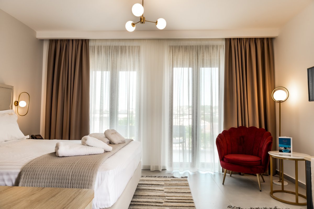 Helios-sivota-IMG_2193-Edit-2