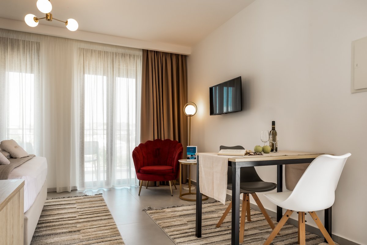 Helios-sivota-IMG_2249-Edit