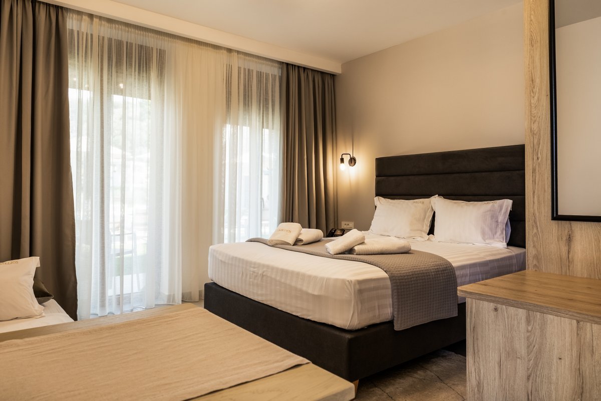 Helios-sivota-IMG_2383-Edit-2