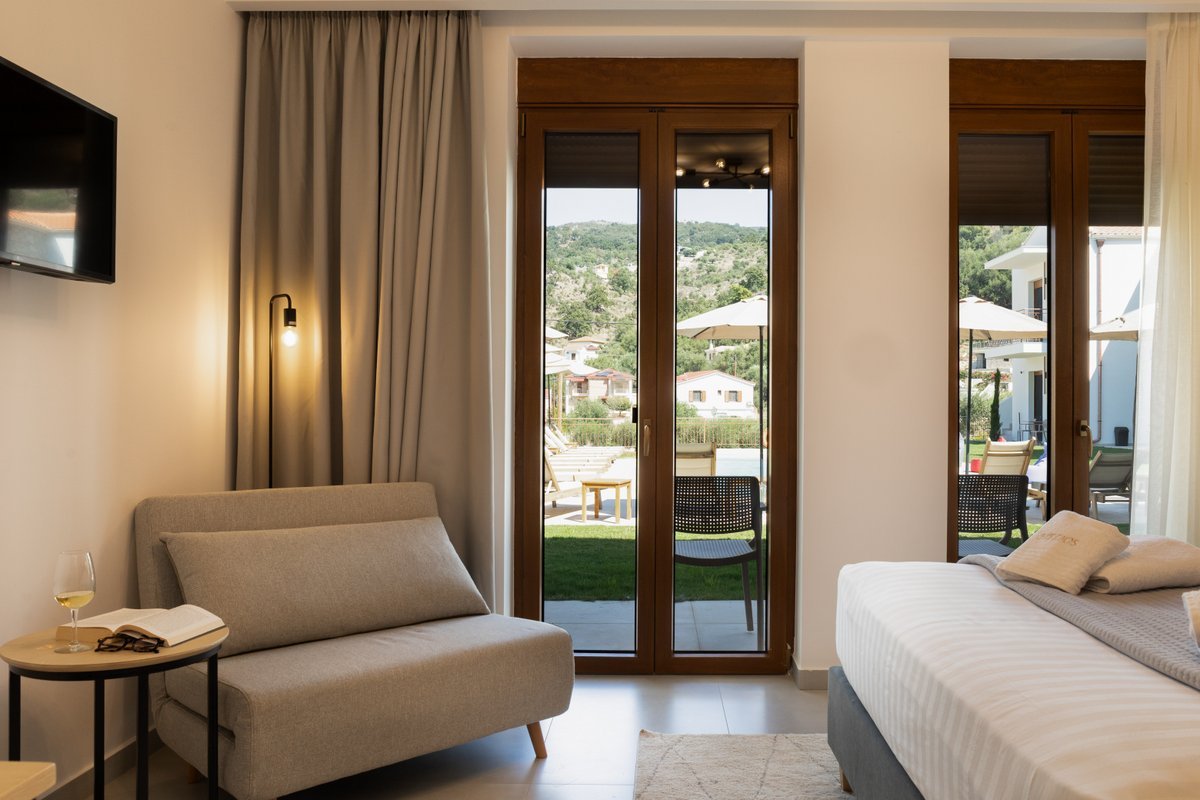 Helios-sivota-IMG_2582-Edit